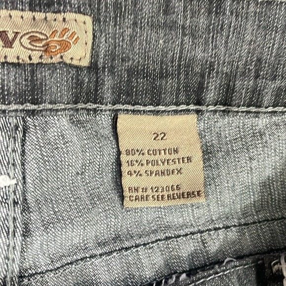 Men's Gruge Distressed Blue Jeans size 22 - Picture 7 of 12